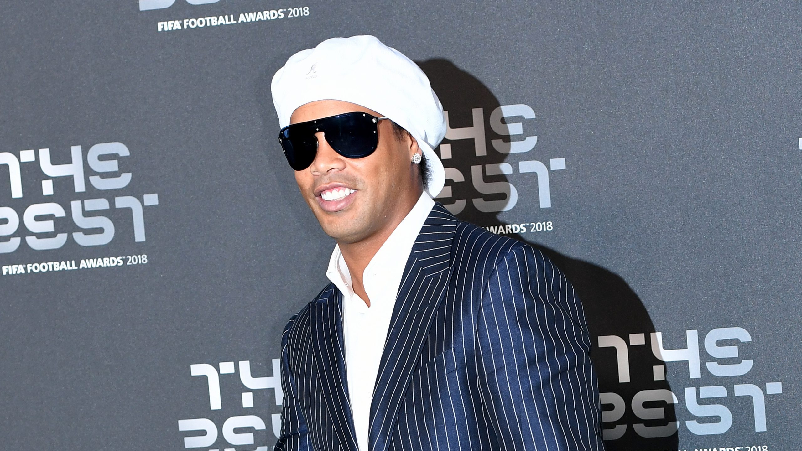 Ronaldinju oduzet pasoš Brazila 1