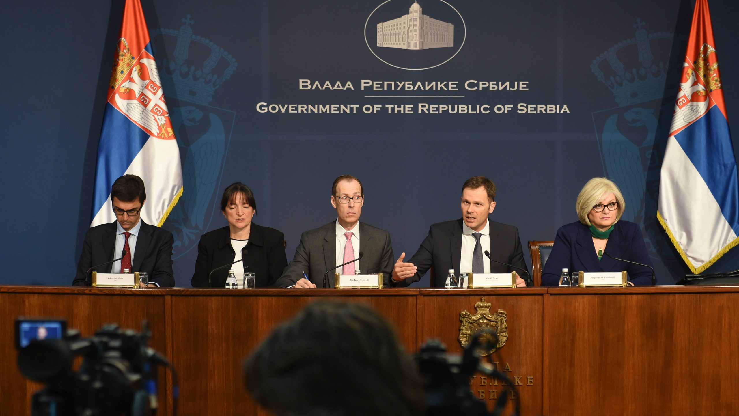 MMF: Privredni rast Srbije snažan, javni dug pada, inflacija niska i stabilna 1