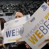 Vodeći kandidat EPP obećao oštrije mere protiv ilegalne migracije 2