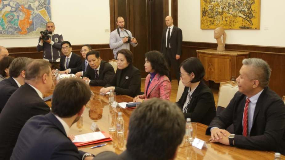 Predstavnici kompanije Šinju zainteresovani za otvaranje fabrike u Srbiji 1