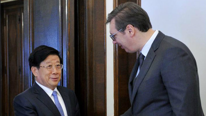 Poslanik SNS o kineskim vojnim avionima nad Srbijom: Kina nije umešana u sukob Rusije i Ukrajine 2 Poslanik SNS o kineskim vojnim avionima nad Srbijom: Kina nije umešana u sukob Rusije i Ukrajine 2