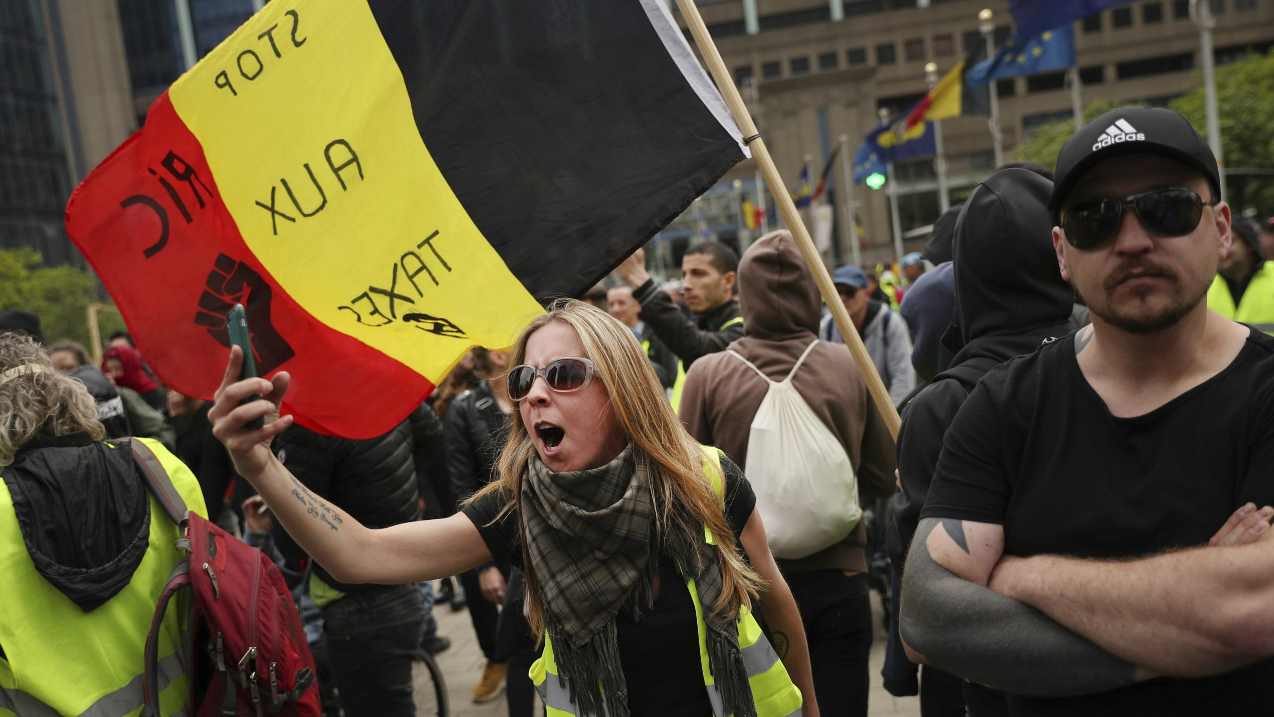 Nasilje na protestu Žutih prsluka u Briselu 1
