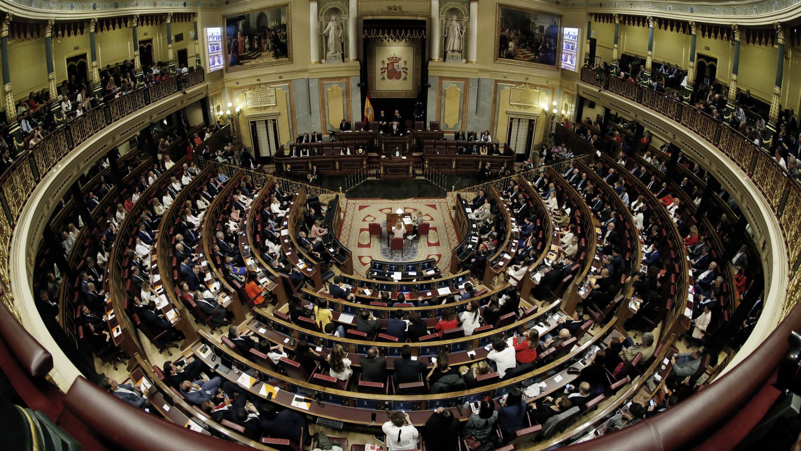 Održana konstitutivna sednica španskog parlamenta uz prisustvo pet Katalonaca iz zatvora 1