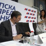 Skupe tašne i destinacije finansiraju građani Srbije 2