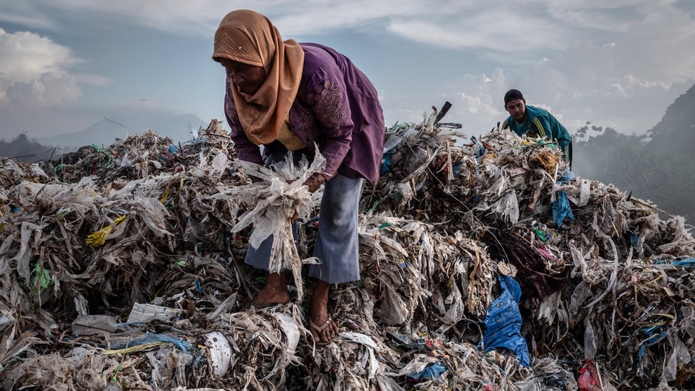 Indonezija je počela da prima više plastičnog otpada iz čitavog sveta otkako je uvedena zabrana u Kini