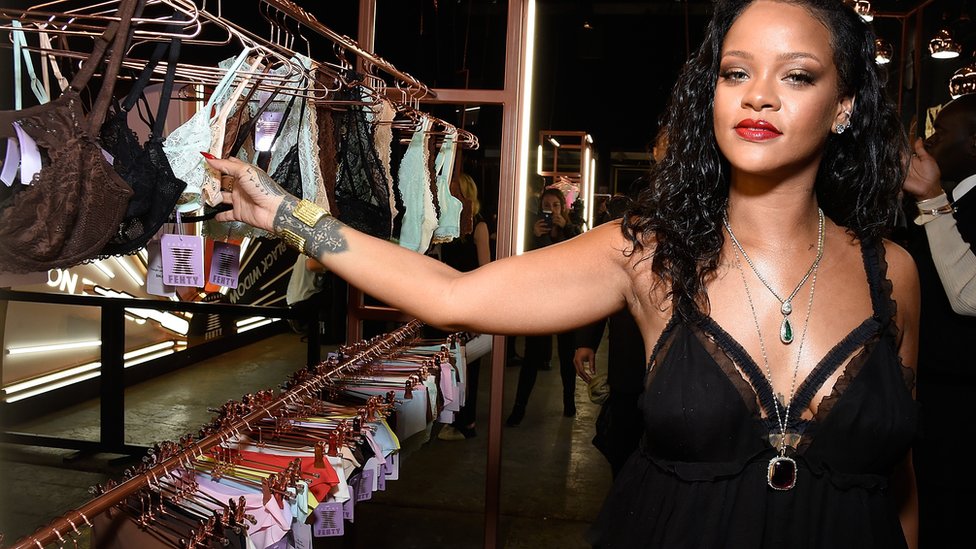 Rijana pažljivo bira poslovne partnere