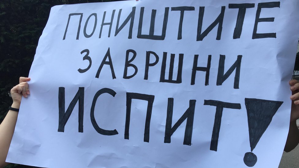 Prijemni za srednje škole, hapšenje i novi protest: Ko je odgovoran za „curenje“ testova 3 protest