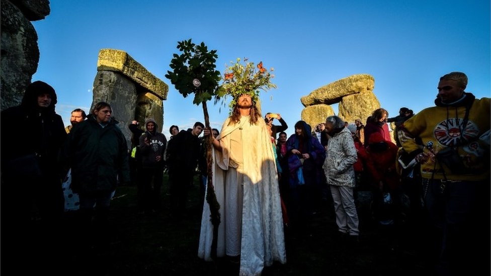 Letnja dugodnevica: Hiljade ljudi pozdravilo sunce u Stounhendžu 3 Solstice 2019