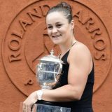 Ešli Barti: Od kriketa do teniske šampionke 13