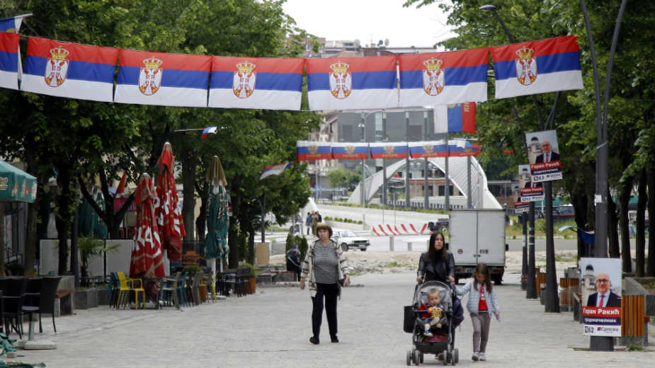 Građani na severu Kosova prave zalihe - brašna i bensedina 1