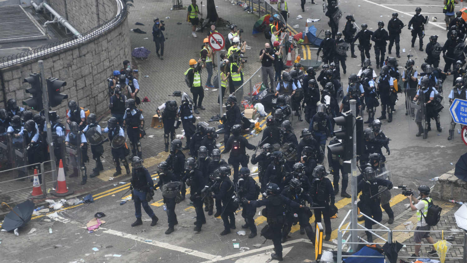 Demonstranti u Hongkongu traže od kineskih trgovaca da napuste teritoriju 1