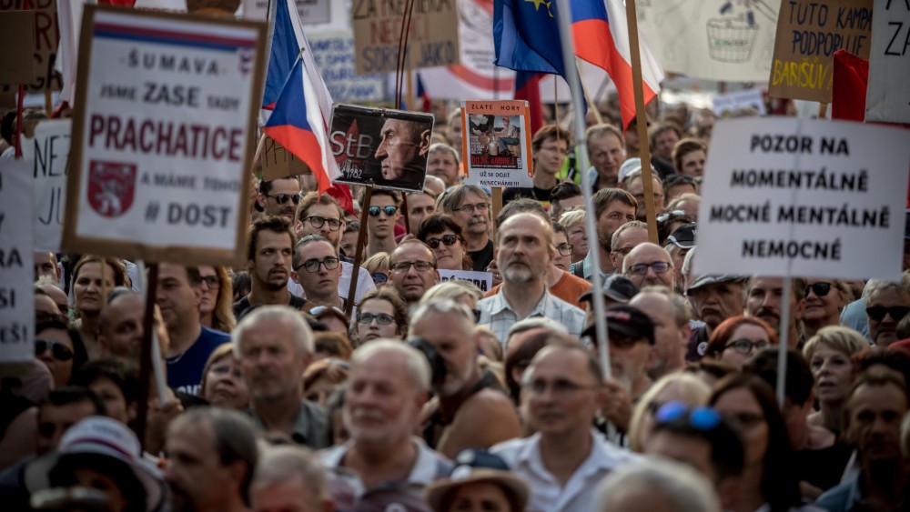 Babiš tvrdi da je Brisel “napao Češku” 1