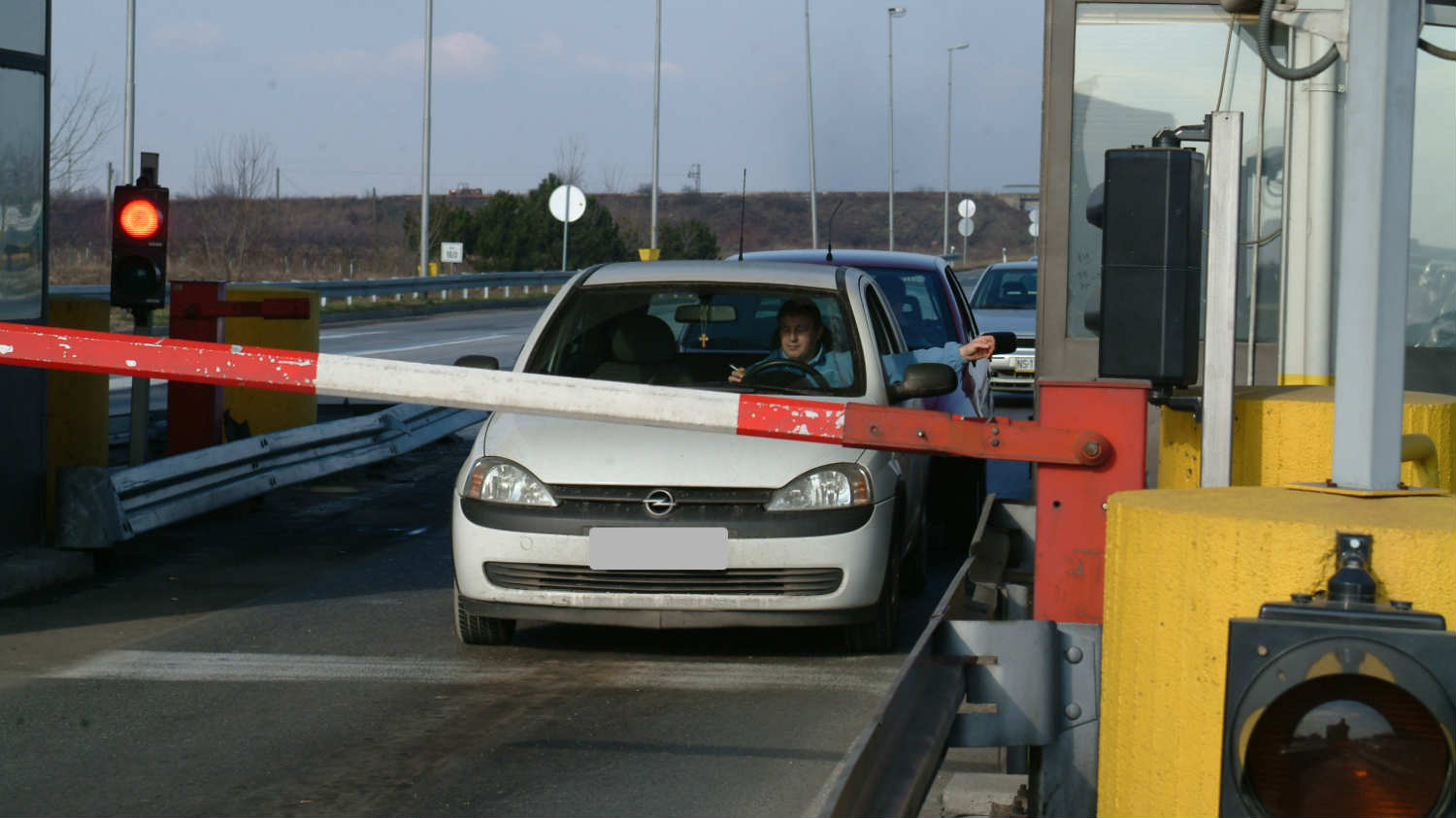 Rekordan broj vozila na srpskim autoputevima 1