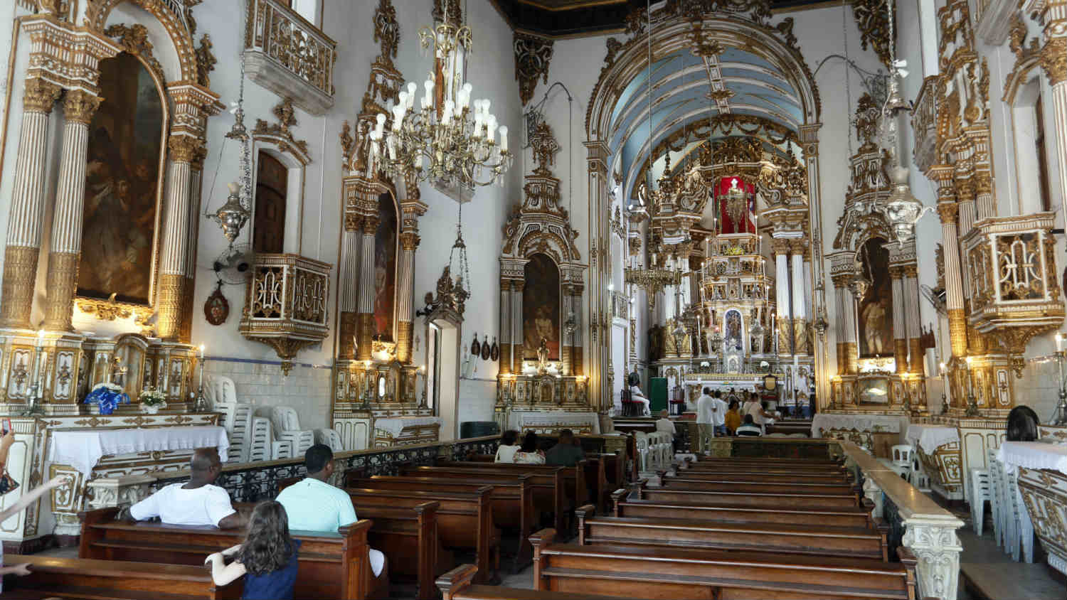 Da li hrišćanstvo gubi od islama? 1