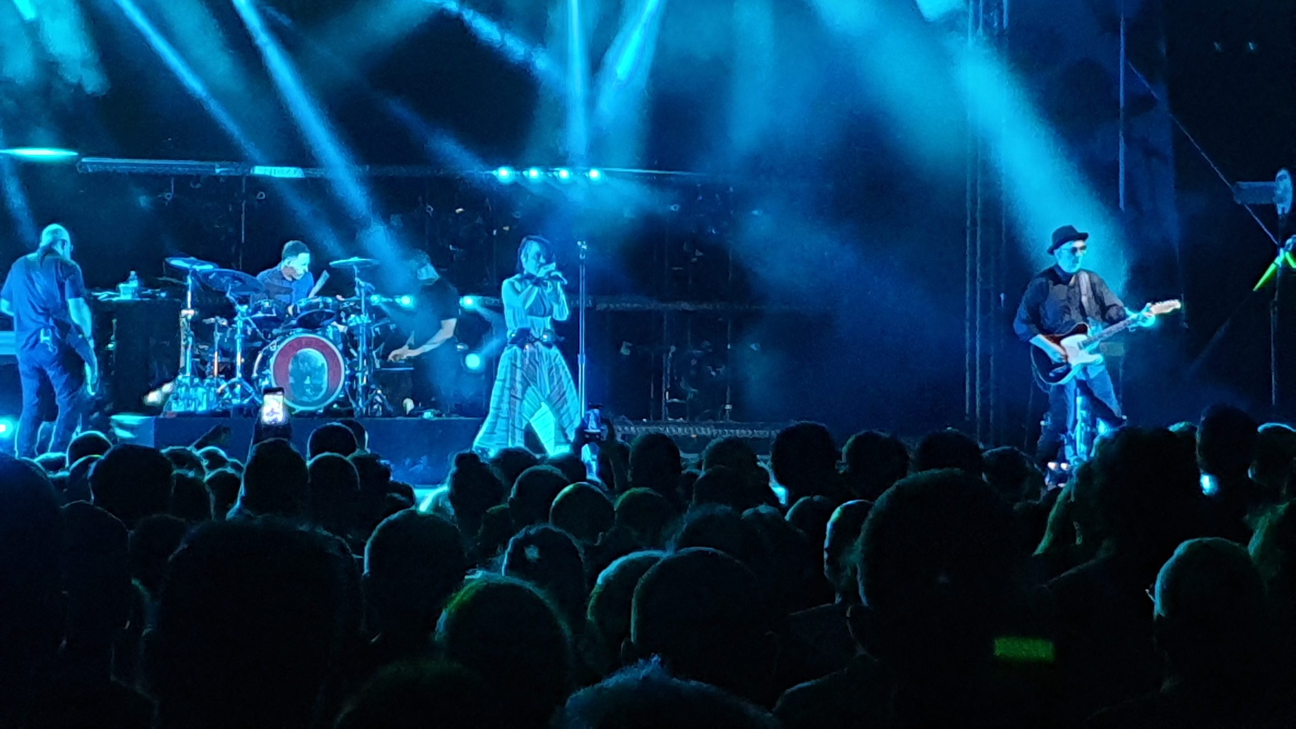 Garbage moćnom svirkom oduševili Beograđane 1