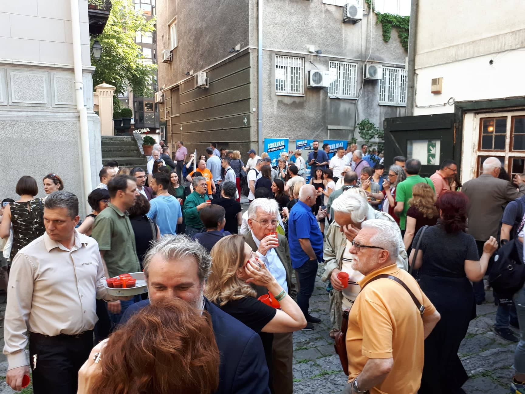 List Danas proslavio 22. rođendan (VIDEO) 2 List Danas proslavio 22. rođendan (VIDEO) 2