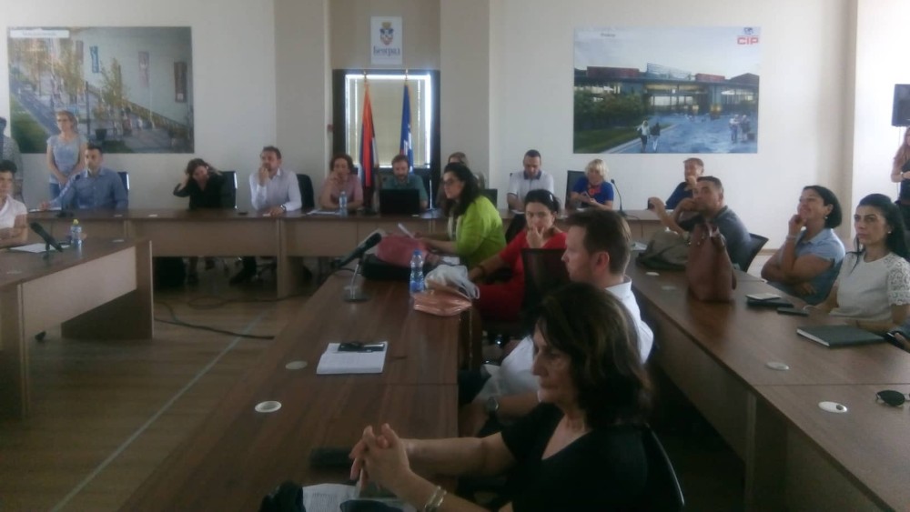 Incidenti na javnoj raspravi o gondoli: Stručnjaci nezadovoljni studijom(VIDEO) 1