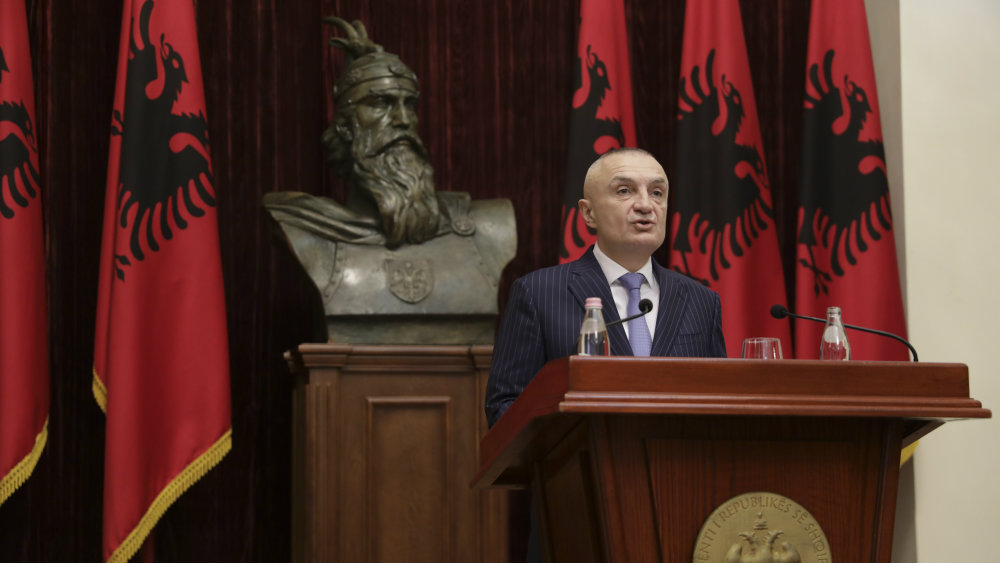 Skupština Albanije o poverenju u šefa države, premijer o izborima 1
