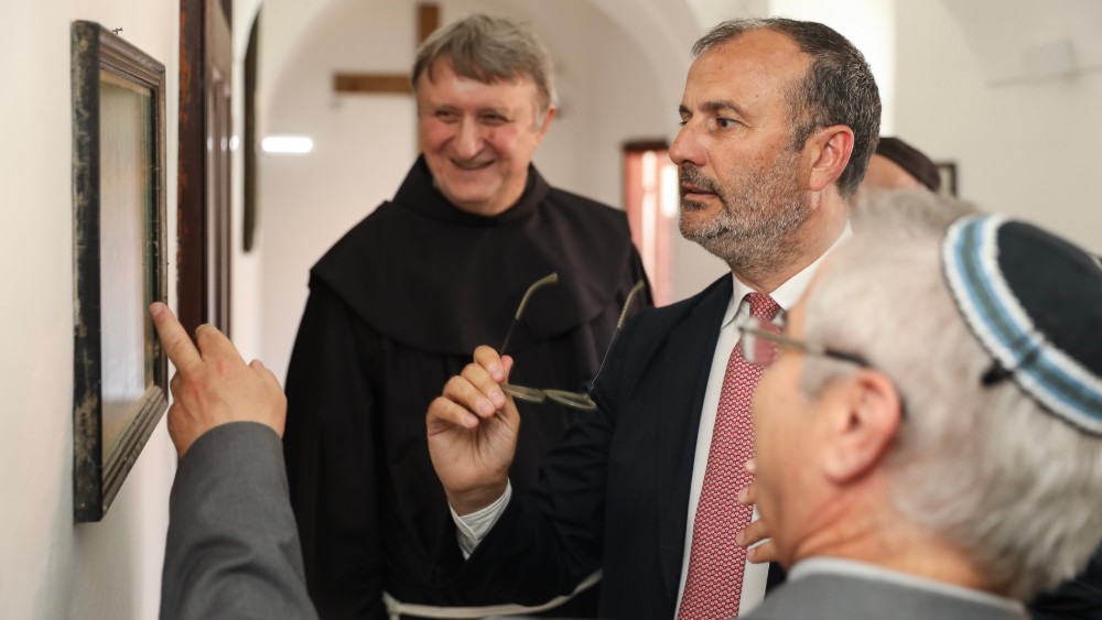 Otvoren obnovljeni Franjevački samostan u Baču 1