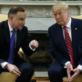 Tramp razmatra premeštanje dodatnih 2.000 vojnika u Poljsku 4