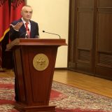 Počela procedura za opoziv predsednika Albanije Iljira Mete 7