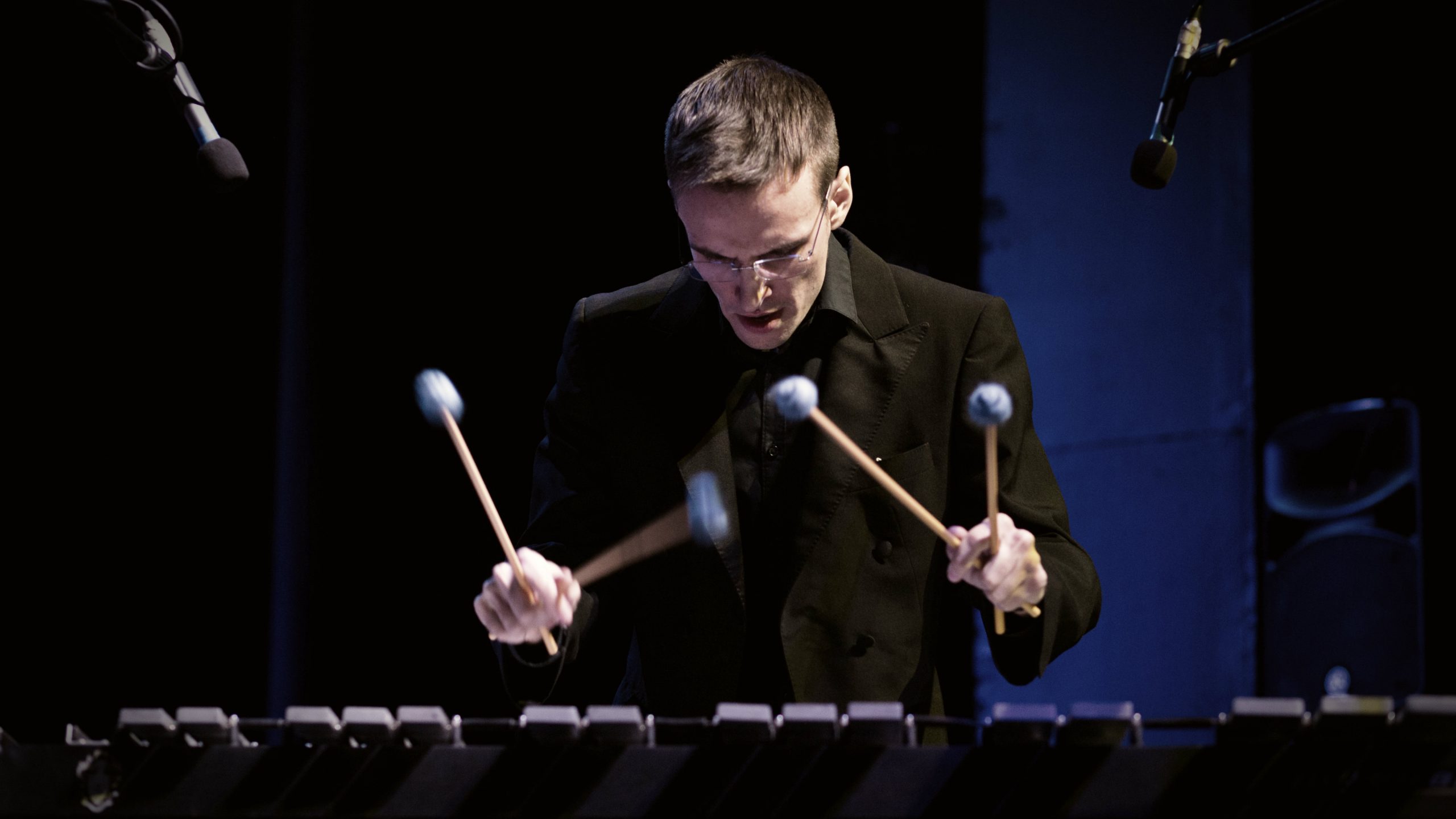 Miloš Branisavljević: Bilo prilično lako da sastavim kvalitetan bend 1 Miloš Branisavljević: Bilo prilično lako da sastavim kvalitetan bend 1