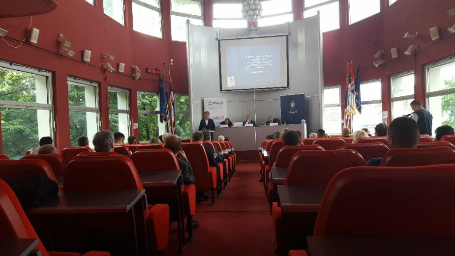 Poboljšati efikasnost u pravosuđu 1