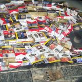 Gradina: „Nafilovali“ automobil sa više od 2.000 paklica cigareta 7