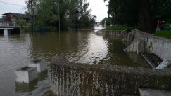 Voda ušla u Blok 45, građani pitaju: Da li smo bezbedni? 3