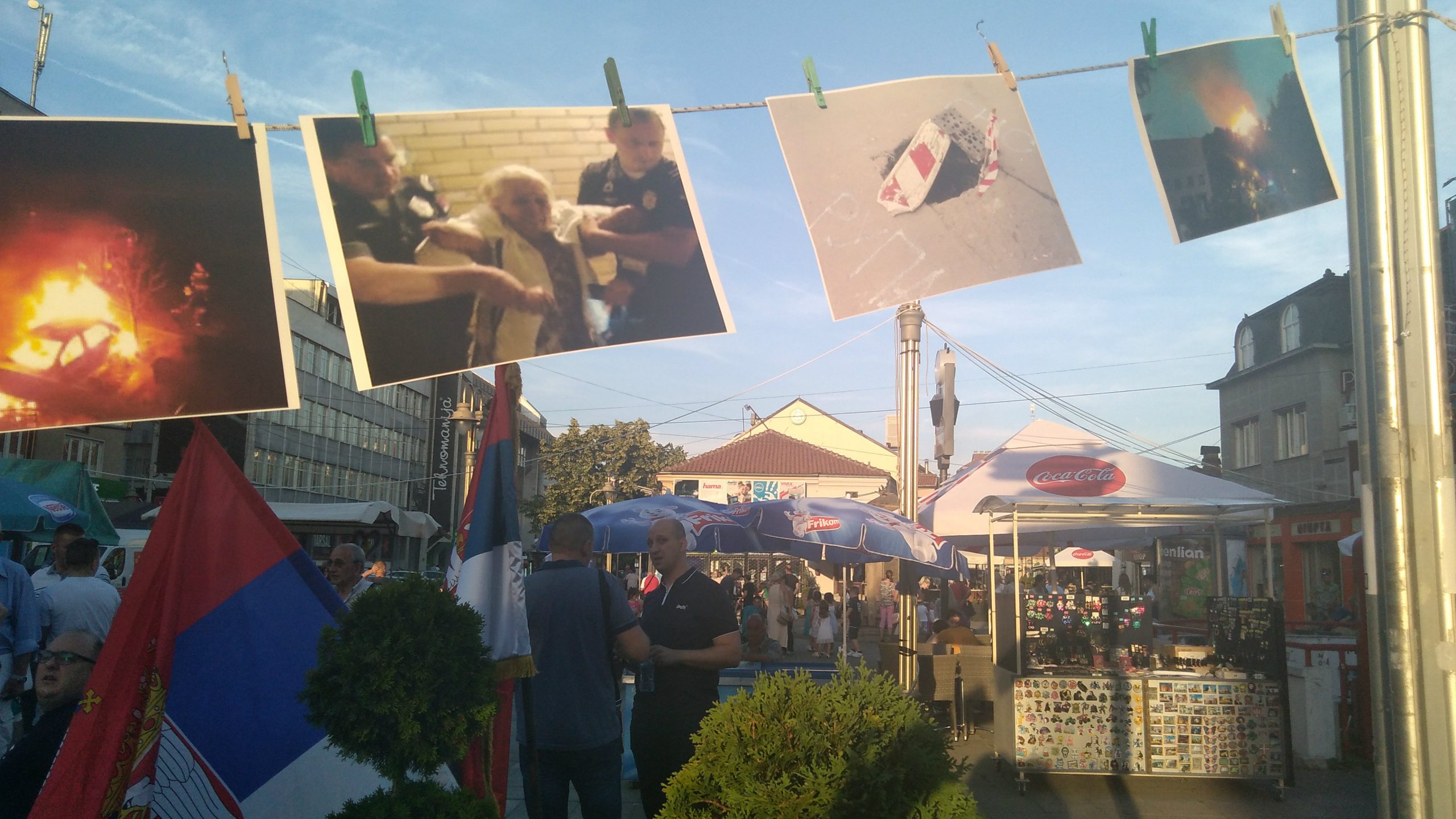 Izložba fotografija "Osam godina beščašća niškog SNS-a" 1