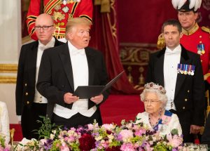 Kraljevski doček za Trampa u Britaniji (FOTO/VIDEO) 2