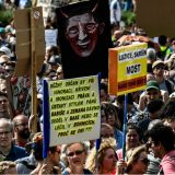 Velike antivladine demonstracije u Pragu 8