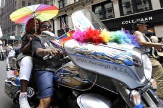 Održane Parade ponosa u SAD i Kolumbiji (FOTO) 7