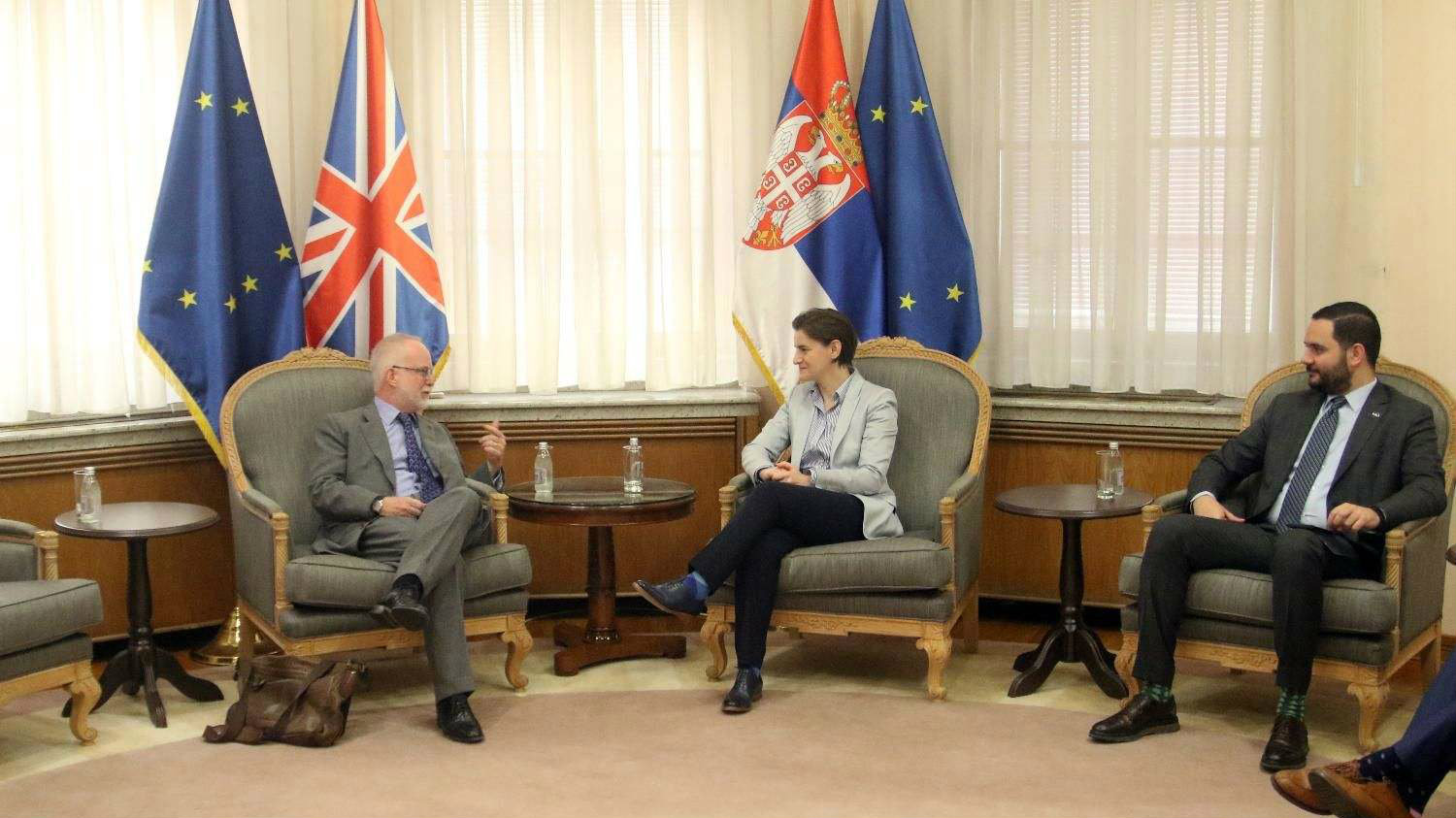 Kif u razgovoru sa Brnabić: Srbija učinila veliki napredak u reformisanju države 1