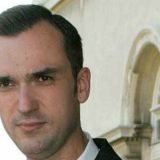 Predsedavanje svome narodu milije od krune 2