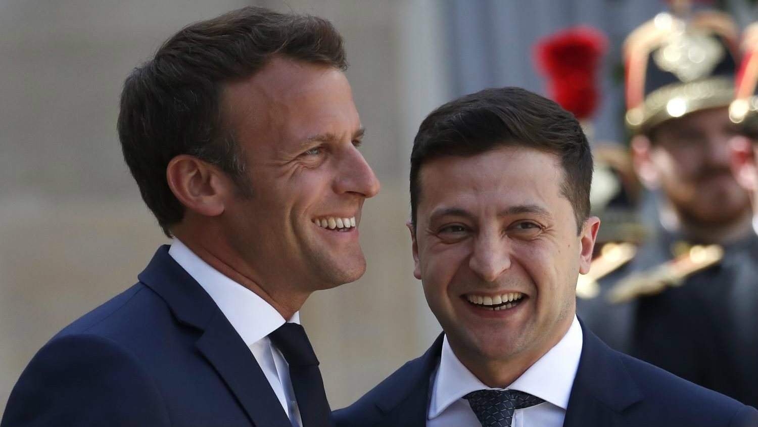 Zelenski zamolio Makrona da ne ukida sankcije Rusiji 1