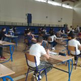 Kako će se polagati mala matura u školama u Srbiji: Zbog dojava o bombama ove godine organizacija potpuno drugačija 11