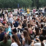 Mali maturanti zahtevaju da se poništi maturski ispit (FOTO) 14