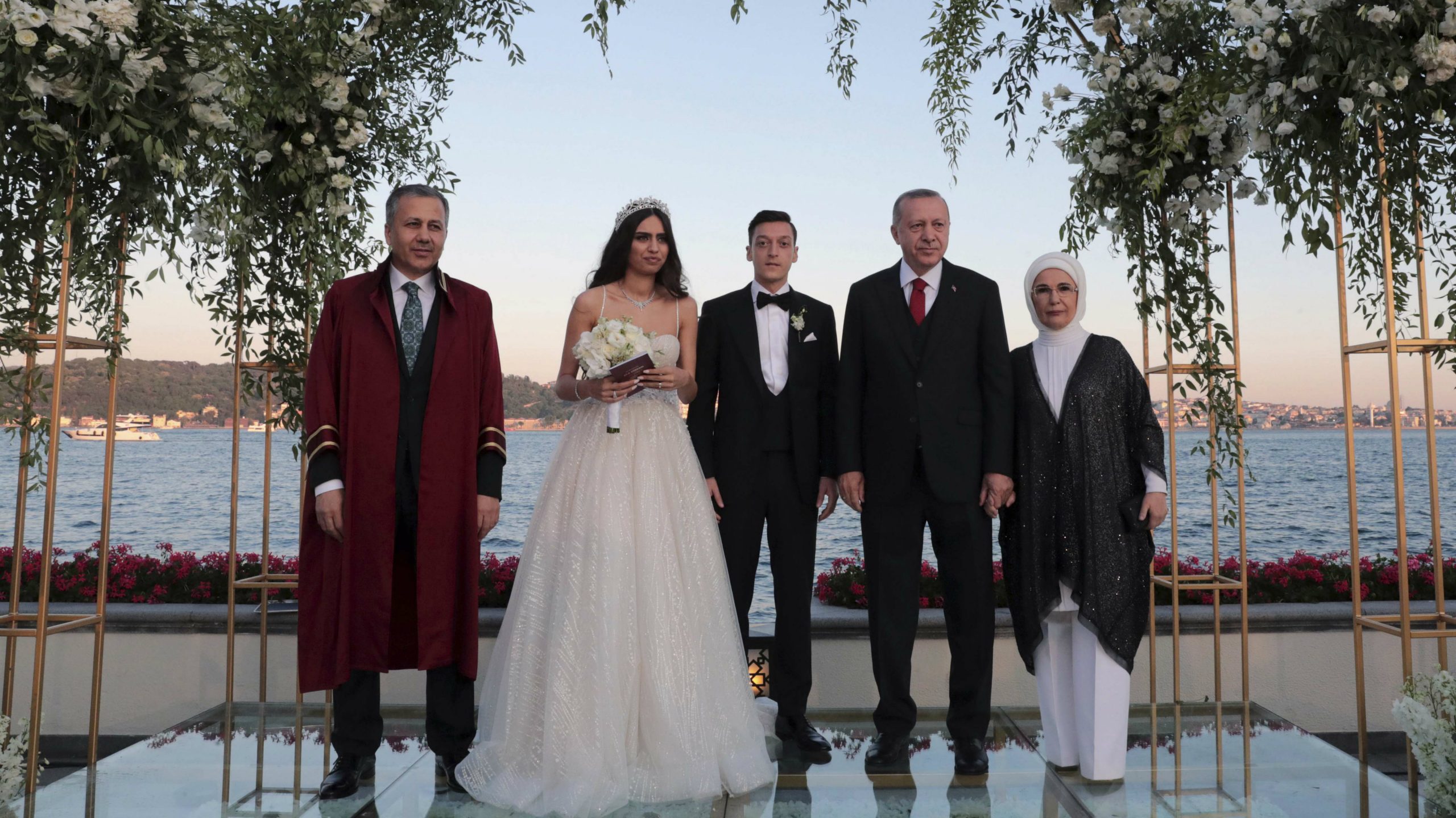 Erdogan kum na venčanju Mesuta Ozila 1