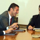 Trideset godina posle obnove višestranačja: Politička glupost traži revoluciju 9