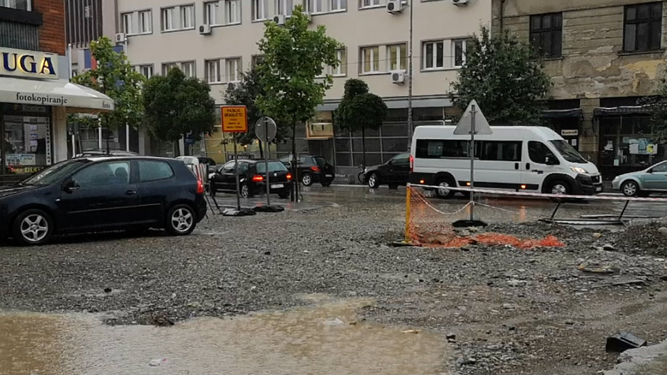 Jako nevreme zahvatilo područje Pirota 1