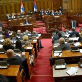 Poslanici pitali o "Srbijagasu" i nadoknadi štete poljoprivrednicima 12