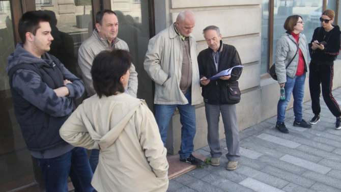 Pašalić pita Vulina čija su 134 stana 1