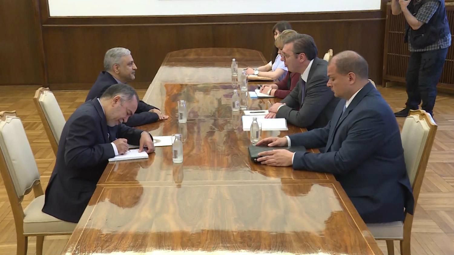 Vučić i ambasador Irana razgovarali o bilateralnim odnosima, aktuelnoj situaciji 1