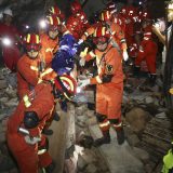 U zemljotresu u Kini najmanje 12 poginulih i 134 povređenih 9