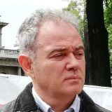 Lutovac: Vučić pokušava da preuzme DS 15