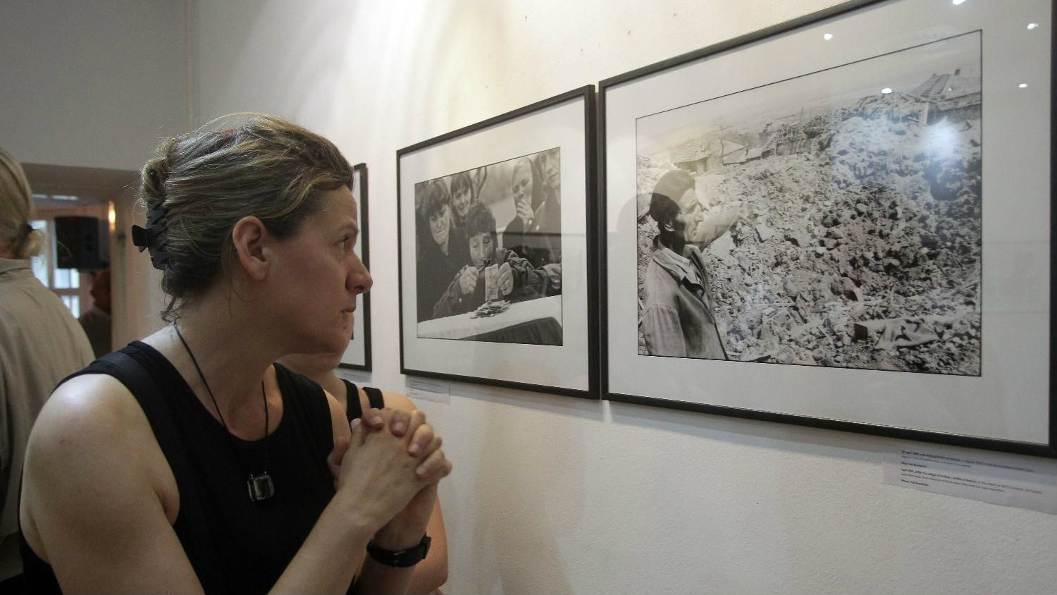 Održana izložba "Paralelne stvarnosti Kosova i Srbije" 1