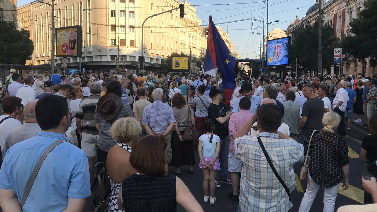 Protest "Jedan od pet miliona": Tema ponašanje Komunalne milicije u Beogradu 1