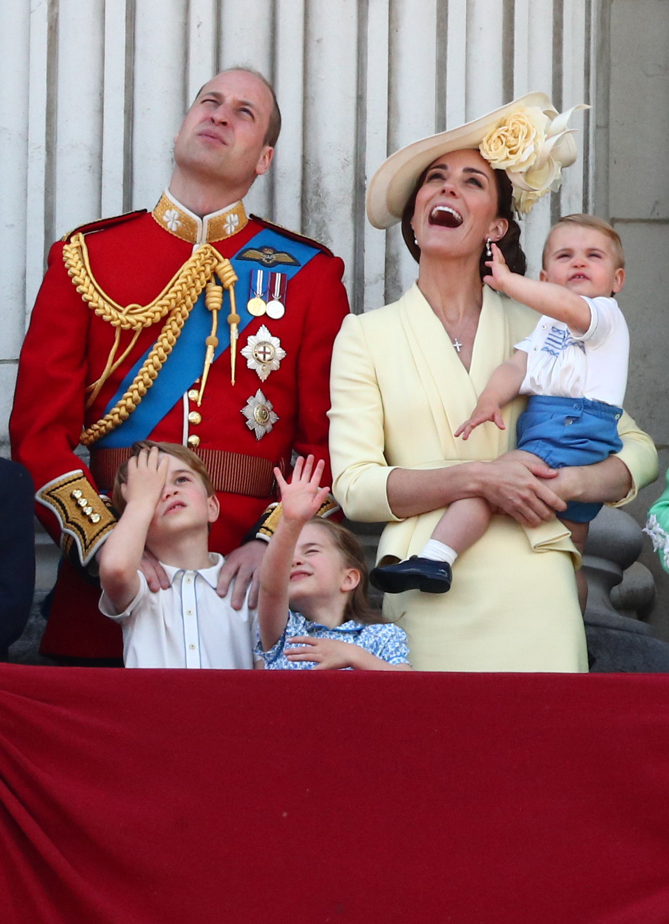 Princ Džordž: Šesti rođendan obeležen novim fotografijama 4 The Duke and Duchess of Cambridge with their three children