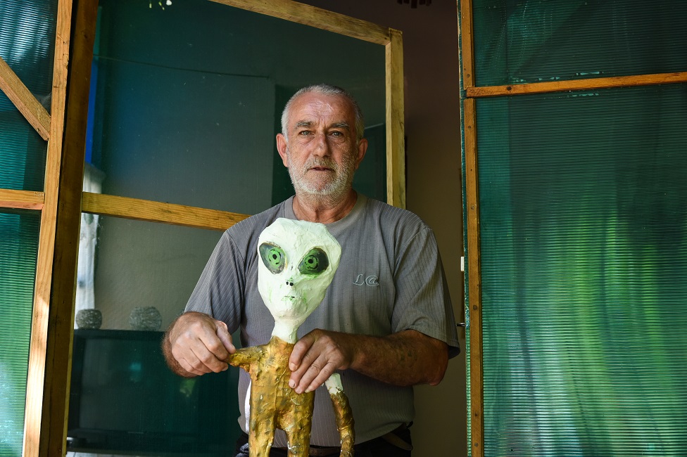 Planina Rtanj: Festival eksperimentalne muzike i zvuci koji privlače vanzemaljce 10 Statua vanzemaljca